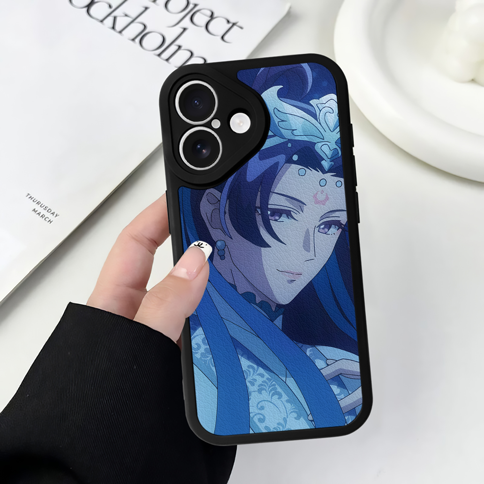 薬屋のひとりごと The Apothecary Diaries 【iPhone 16シリーズ対応】シリコンスマホケース（レザー調） 材質：シリコン